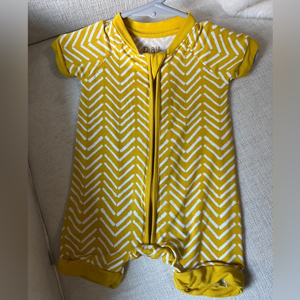 Little Sleepies sunny chevron shorty